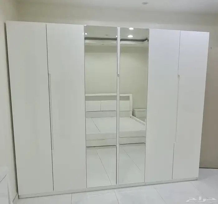 غرفة نوم نظيف كامله ب 2400 ريال 3