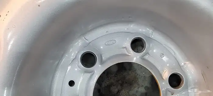 جنوط فورد مع كفراتها اصلي وكالة 2