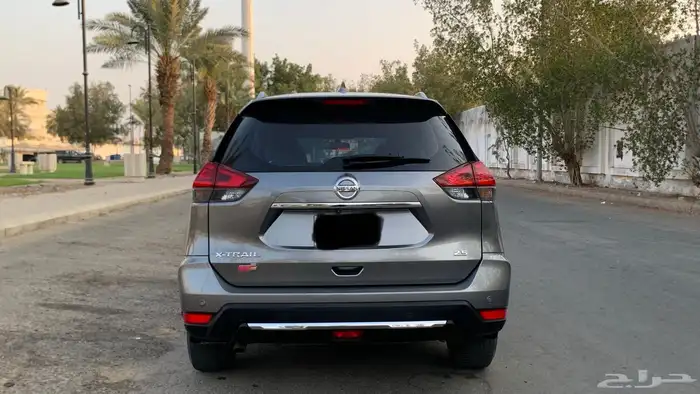 نيسان x-Trail 1