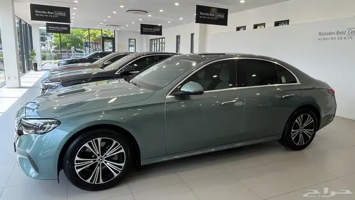 مرسيدس E200 0