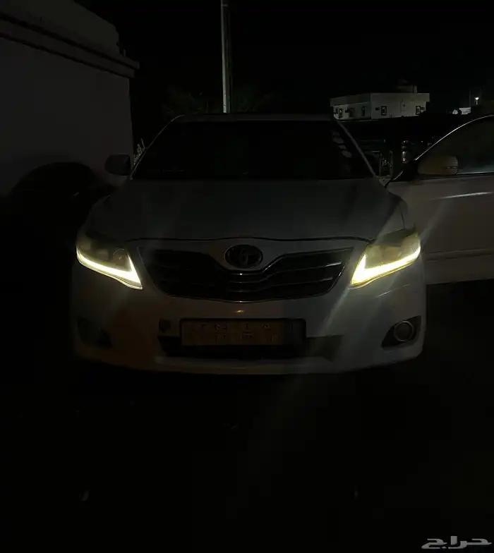 أنوار كامري 2007_2011 على شكل ليد لكزس 3