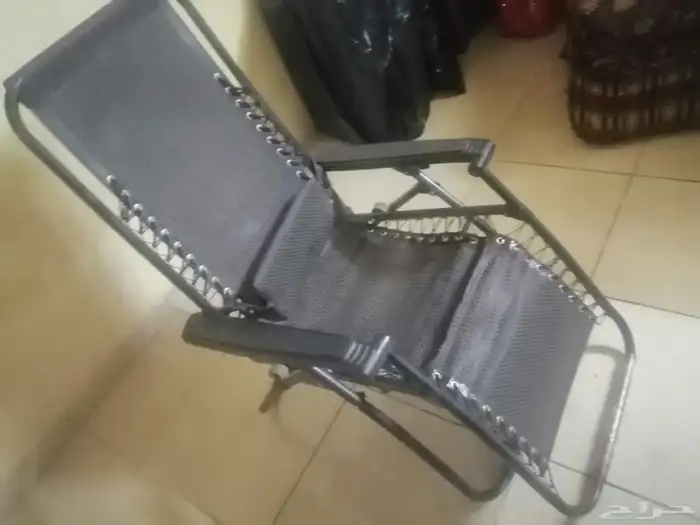 كرسي و حامل تلفزيون للبيع با 30 1