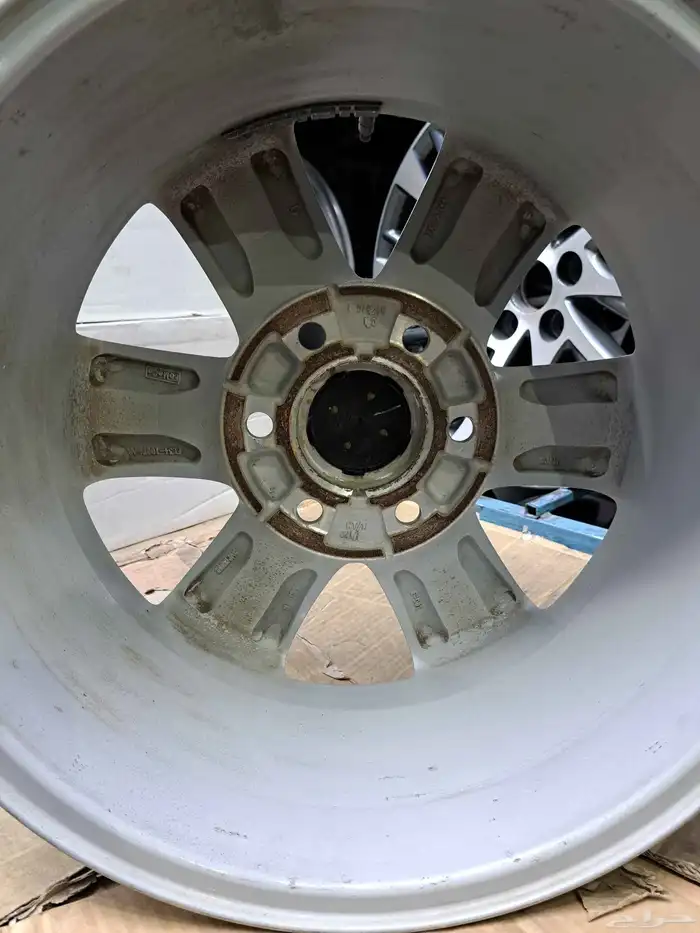 جنوط فورد f150مقاس17موديل 2018 اصليه وكاله 11