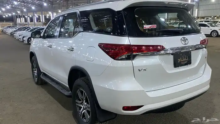 جيب تويوتا فورشنر 2023 6سلندر 3
