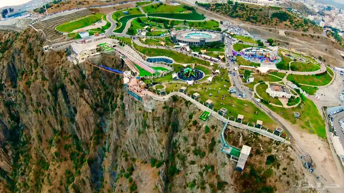 تصوير جوي درون وأرضي بأسعار مغرية 84