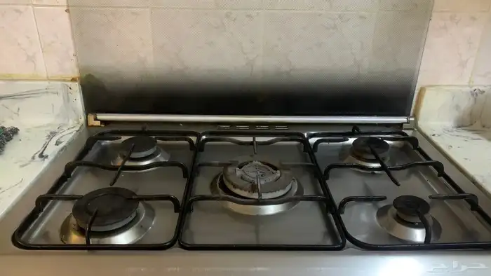 للبيع فرن وثلاجه توشيبا شبه جدد وليس بهن اي خراب 4