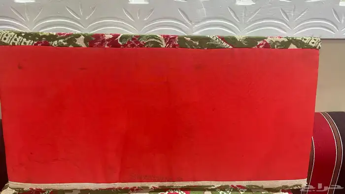 مساند قديمة تراثية ( نظيفة ) 1