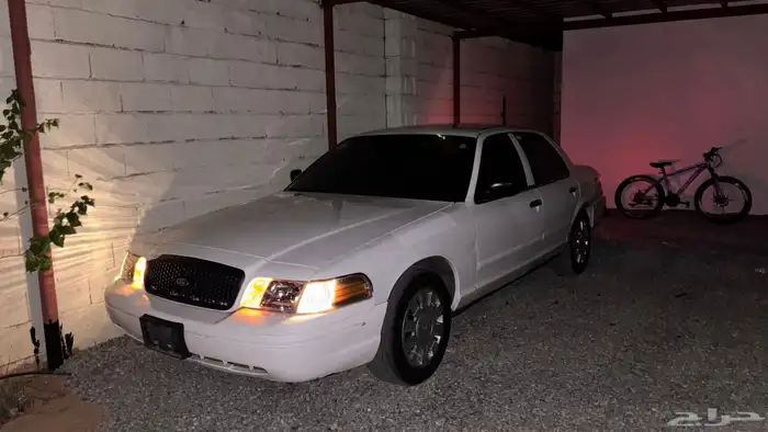 فورد فكتوريا 1