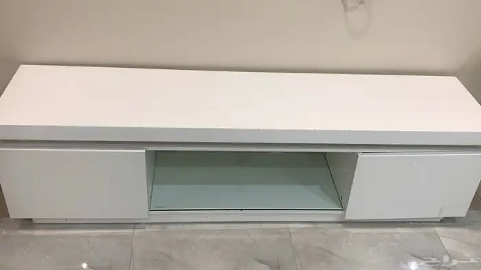 طاولة تلفزيون بيضاء درجين كبيره 1