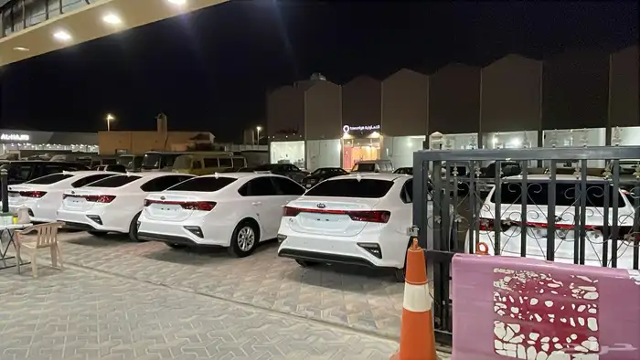 مجموعة كيا k3 وارد كوريا بطايق جمركية متوفرة للبيع 3