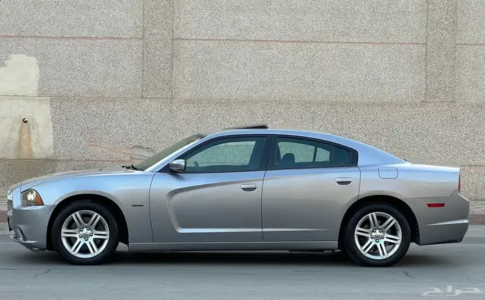 دودج تشاجر 2014 V8 سعودي 3