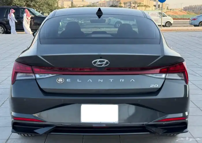 هونداي النترا 2.0 بنزين فل كامل 2023 12