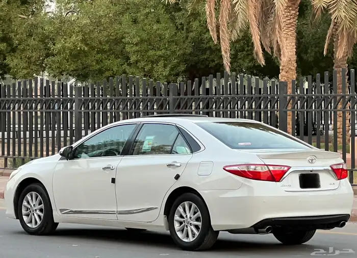 تويوتا كامري 2017 فل سعودي 1