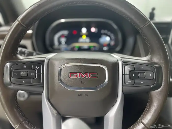 يوكن قصير SLE موديل 2023 19