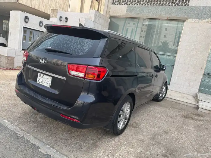 كيا كارنيفال 2019 16