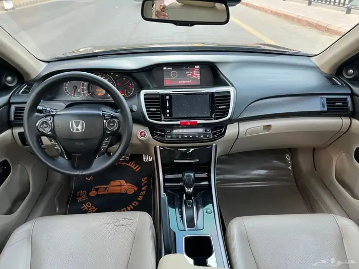 هوندا اكورد 2017 فل V6 سعودي 14