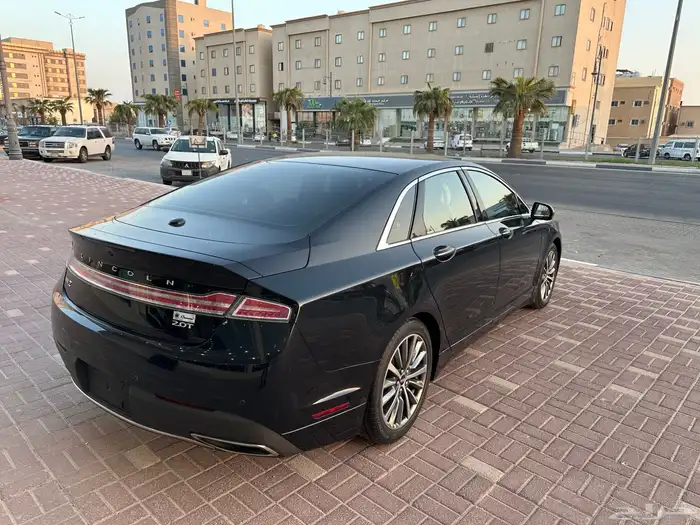لنكون MKZ موديل 2019 15
