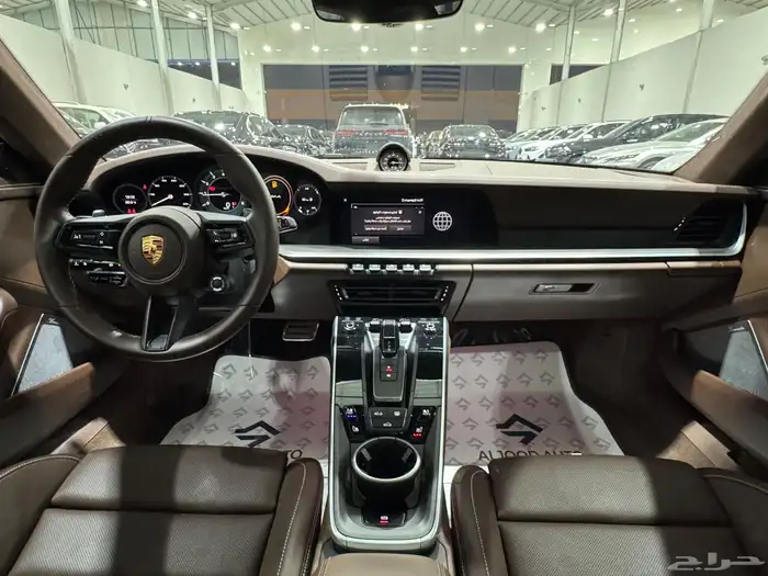 بورش 911 كاريرا تيربو اس 10