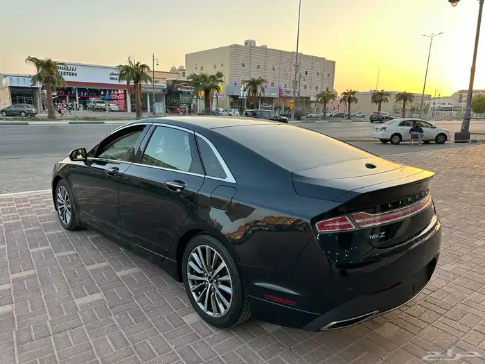 لنكون MKZ موديل 2019 14
