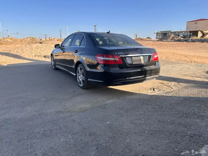 مرسيدس E300 2011 سيدان 2