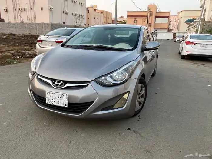 Hyundai elantra 2016 1
