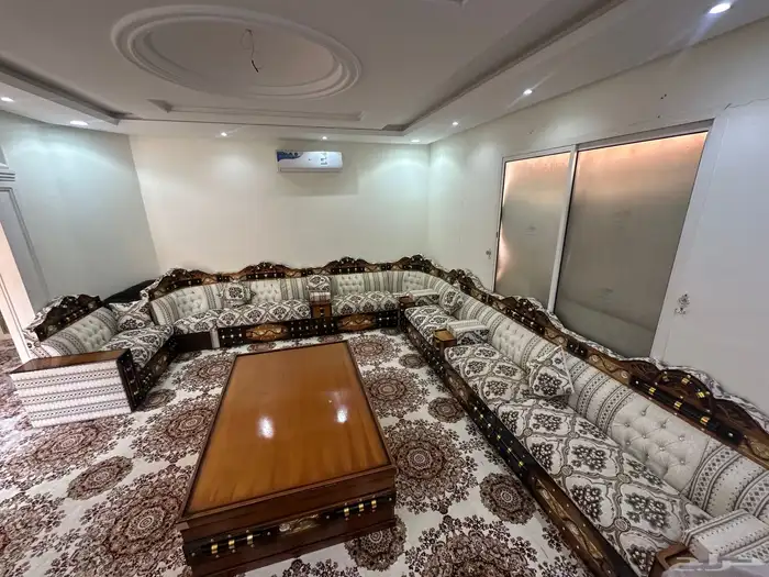 كنبات ومجالس ومطابخ وغرف نوم 3