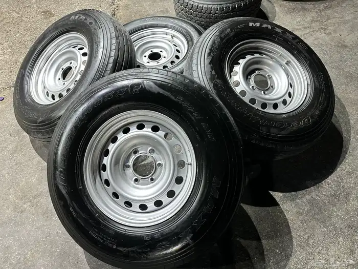 جنوط هلل اصلي جيب لاند كروزر مع كفرات بالون 900.17ت23 22