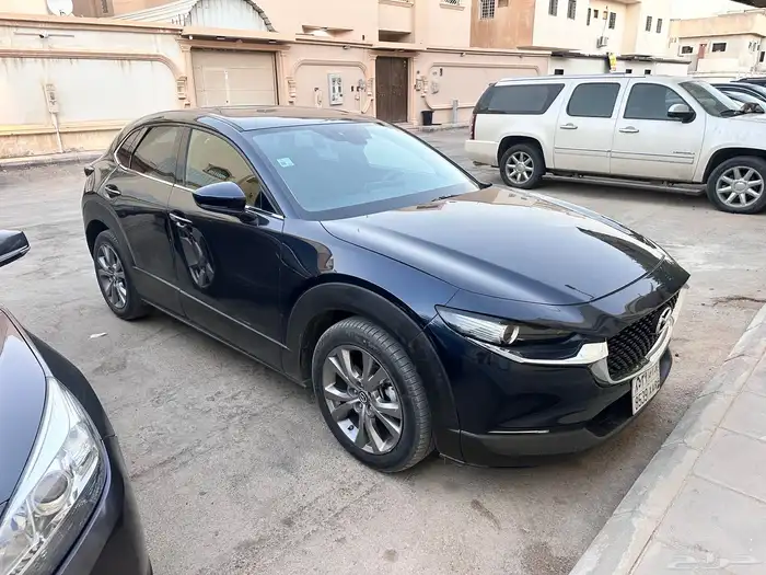 سياره مازدا 16