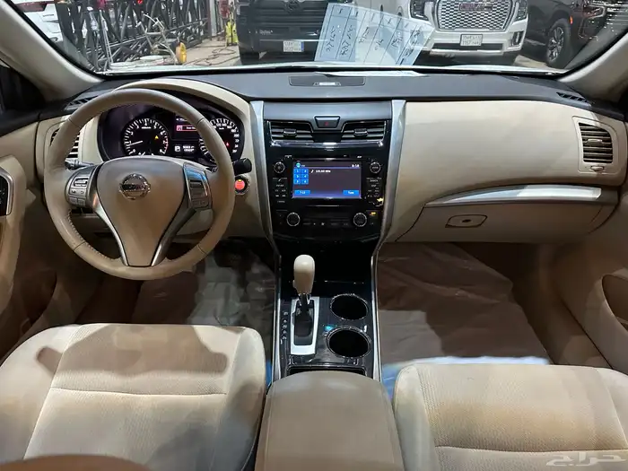 نيسان التيما موديل 2013 ممشى قليل نظيف 18