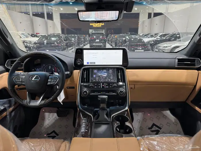 جيب لكزس 2025 BB بريمي LX600 11