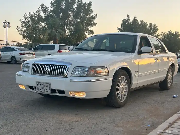 فورد ماركيز 2011 نضيف فل كامل 23