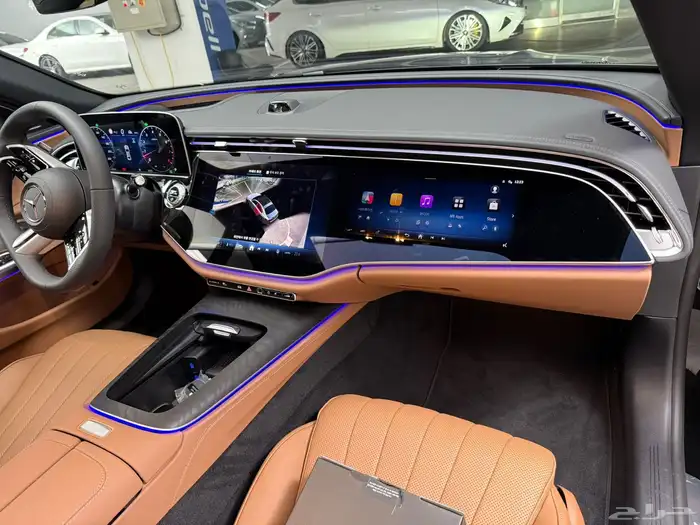 Mercedes   E300 AMG Line   2025 28