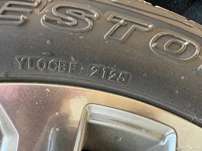 جي اكس ار المديل 2025 اصفاار ( صادر له لوحات ) رقم L4. 10