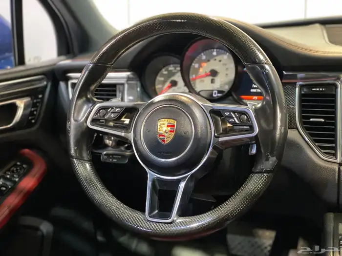 بورش ماكان S 2015 بحالة نظيفة 11