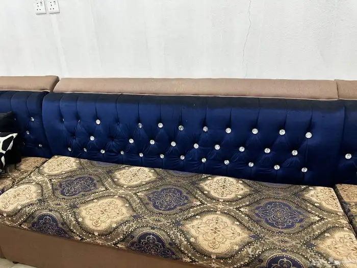 كنبين للبيع نظيفه وكويسه 4