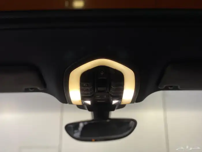 بورش ماكان S 2015 بحالة نظيفة 21