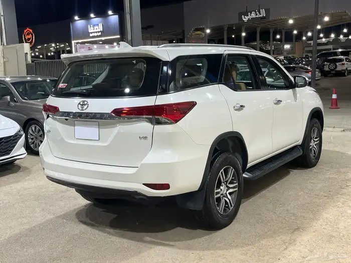 فورشنر 2021 سعودي سته سلندر بنزين 10