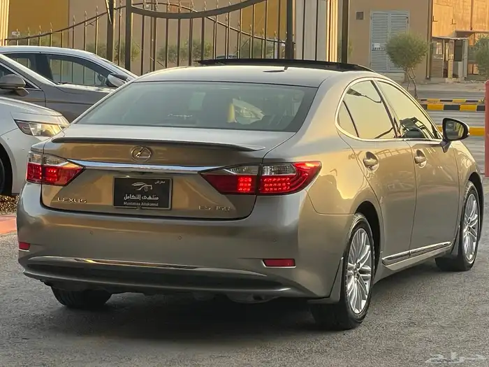 لكزس ES350 2016 ممشى 210 الف فقطط 5