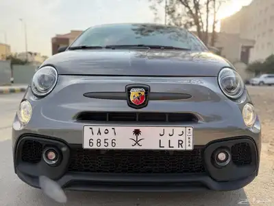 695 ابارث 2024 فضي كشف اسود index