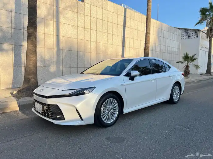 كامري بحالة الوكالة هايبردبلس2025 3