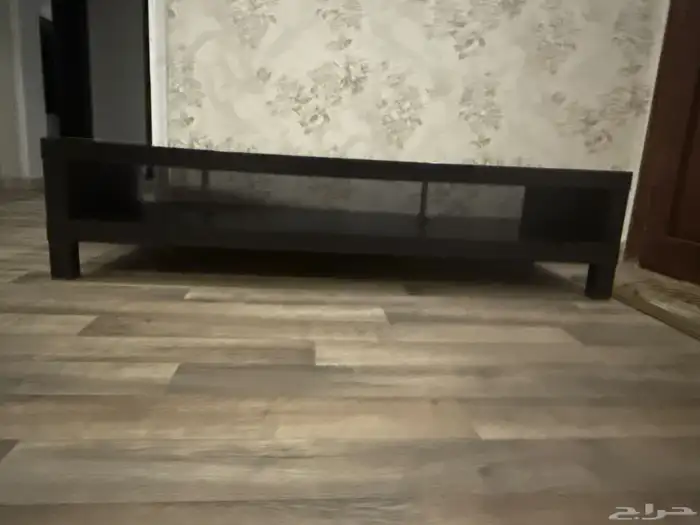 طاولة ايكيا للبيع 1