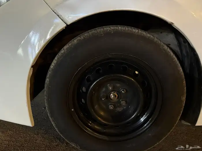 جنوط سوح كورولا 2015مقاس15مع كفر اصلي وكالة 2