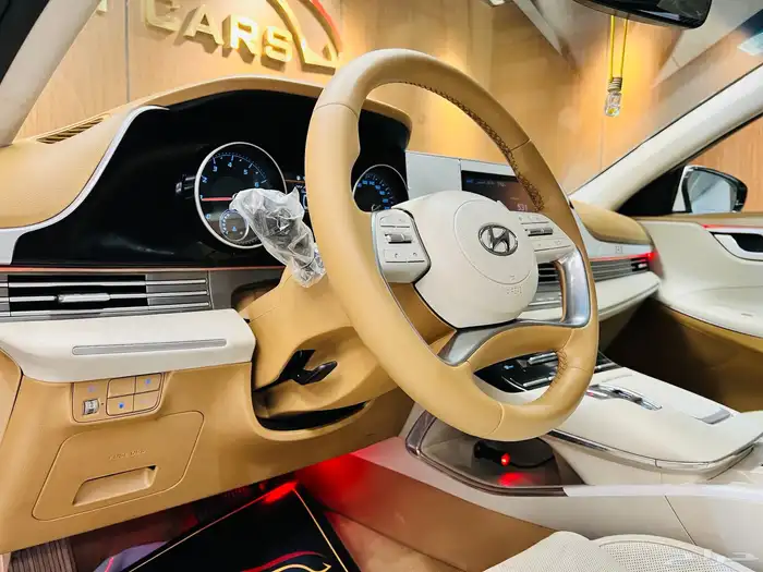 هيونداي ازيرا 2021 سعودي ( بحاله ممتازه) 9