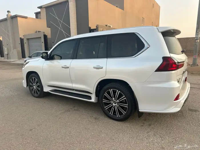 لكزس 2018 فل كامل DD 0