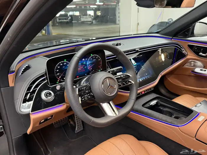 Mercedes   E300 AMG Line   2025 36