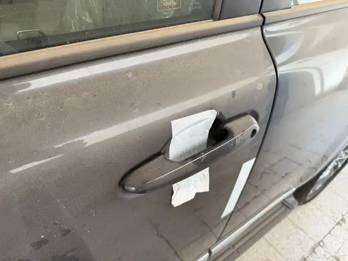 جي اكس ار المديل 2025 اصفاار ( صادر له لوحات ) رقم L4. 12