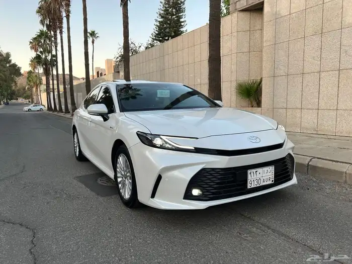 كامري بحالة الوكالة هايبردبلس2025 1