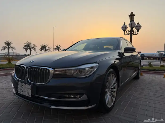 بي ام دبليو730Li موديل 2017 مواصفات خاصة 17