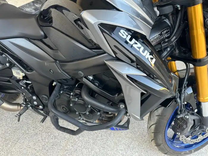 دباب سوزوكي GSX-S750 2023 ستريت فايتر 4