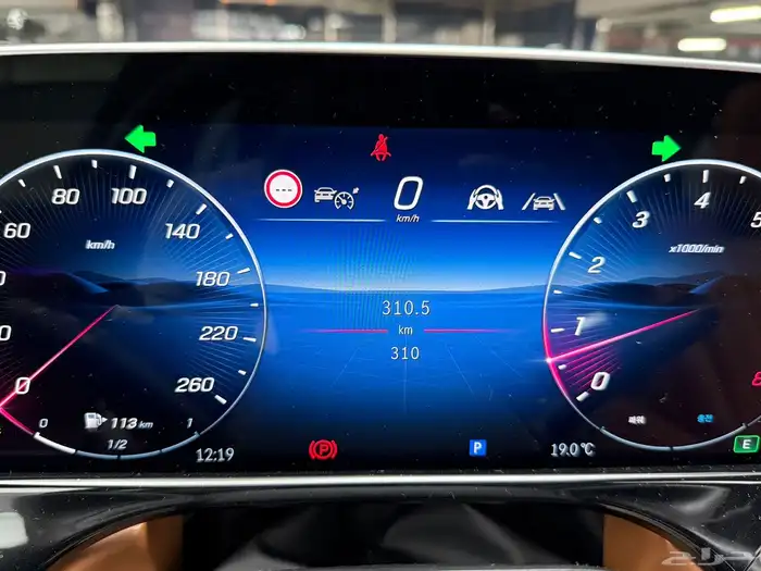 Mercedes   E300 AMG Line   2025 31